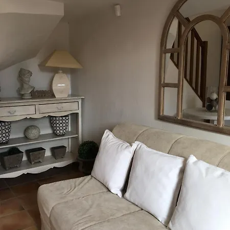 Antoinette 4* كوغولين